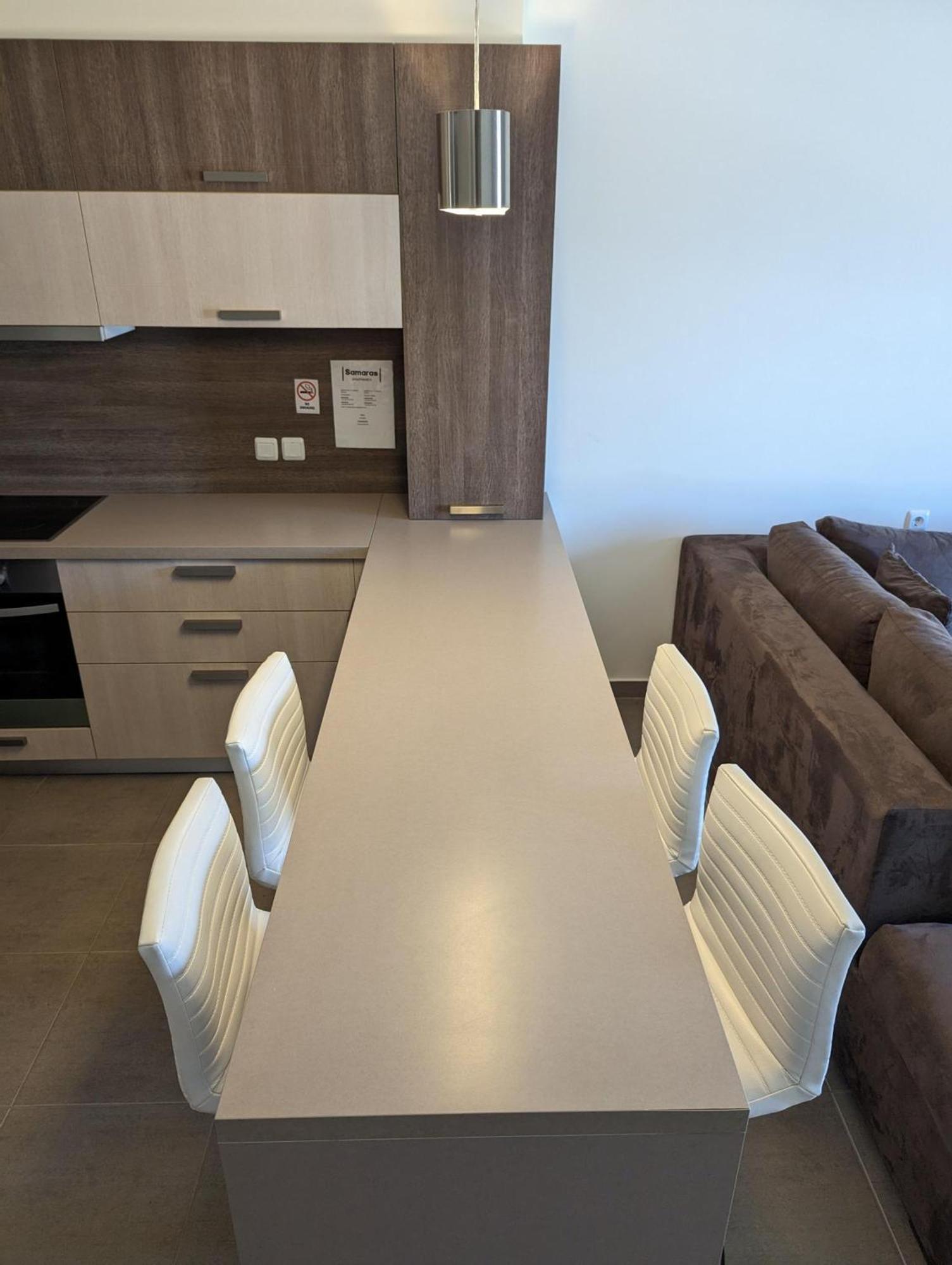 Samaras Apartments In קמנה וורלה מראה חיצוני תמונה