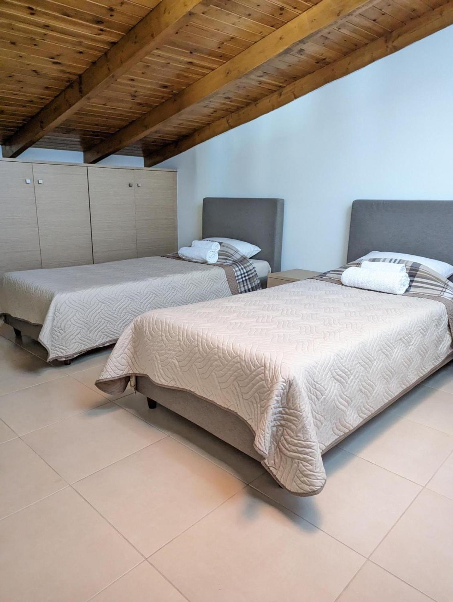 Samaras Apartments In קמנה וורלה מראה חיצוני תמונה