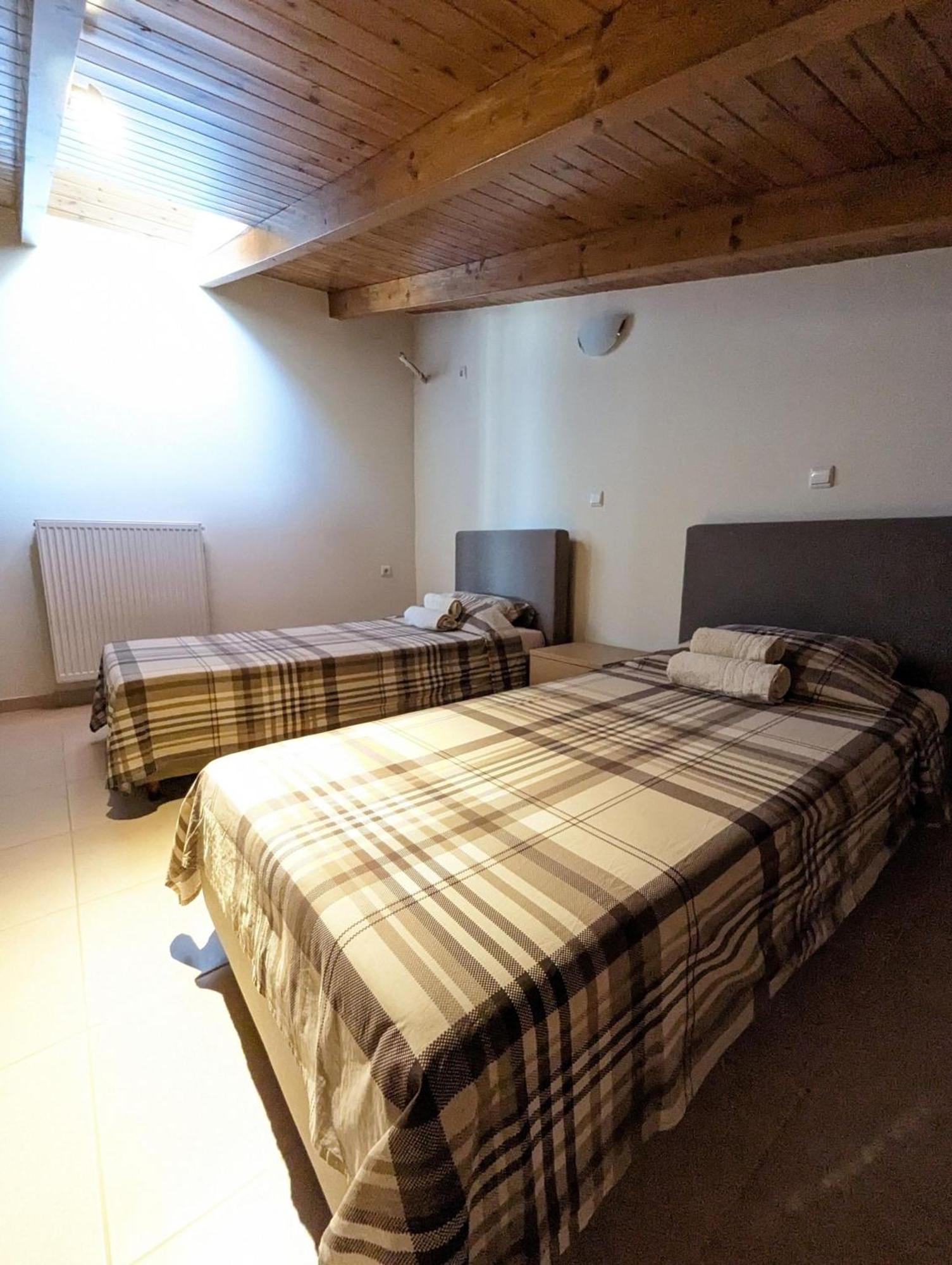 Samaras Apartments In קמנה וורלה מראה חיצוני תמונה
