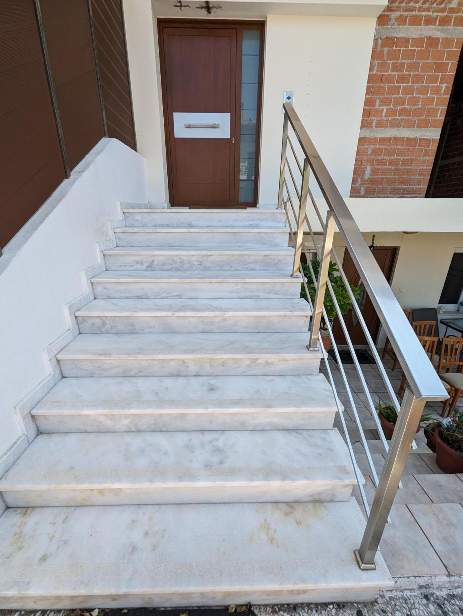 Samaras Apartments In קמנה וורלה מראה חיצוני תמונה