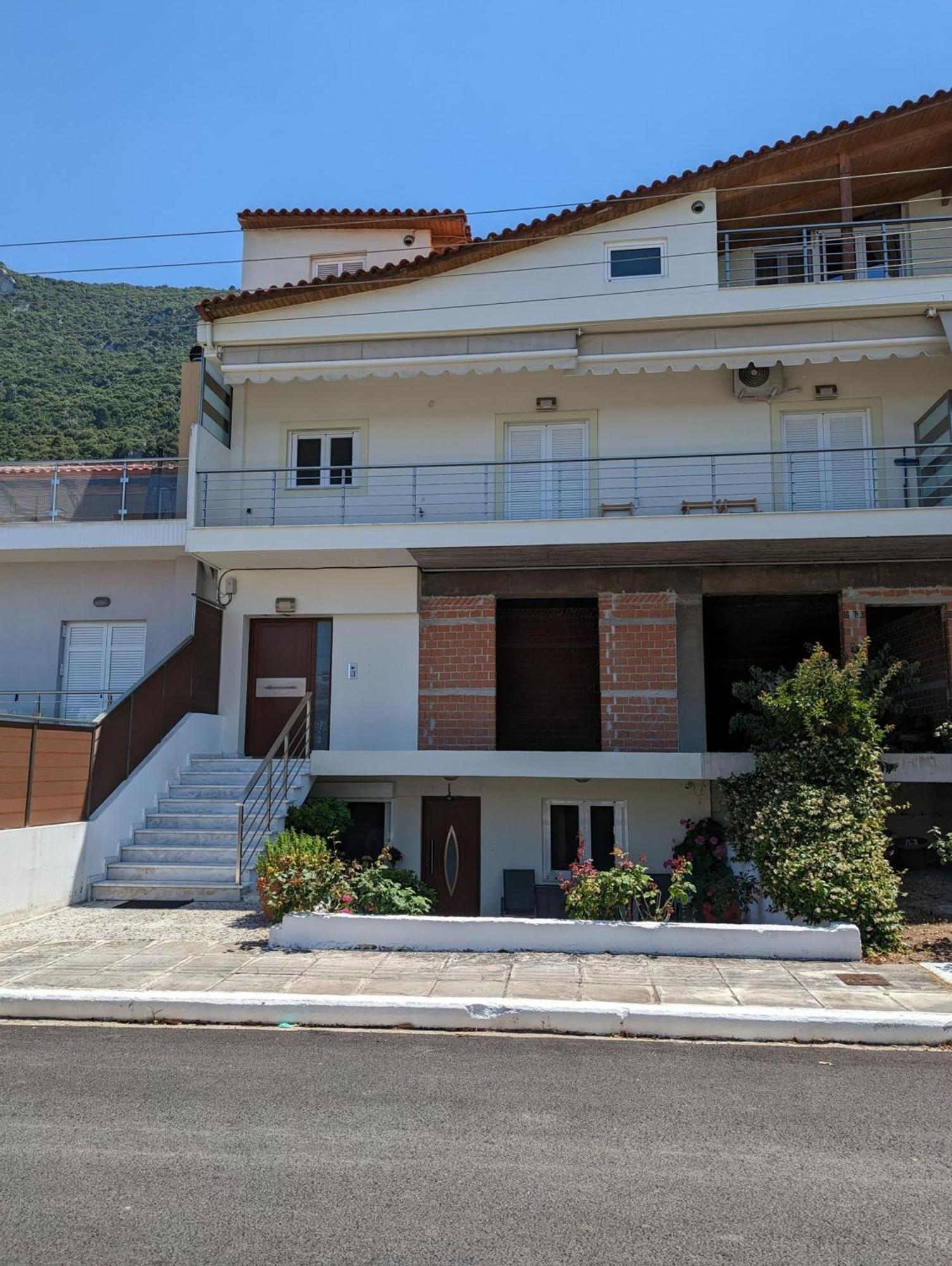 Samaras Apartments In קמנה וורלה מראה חיצוני תמונה