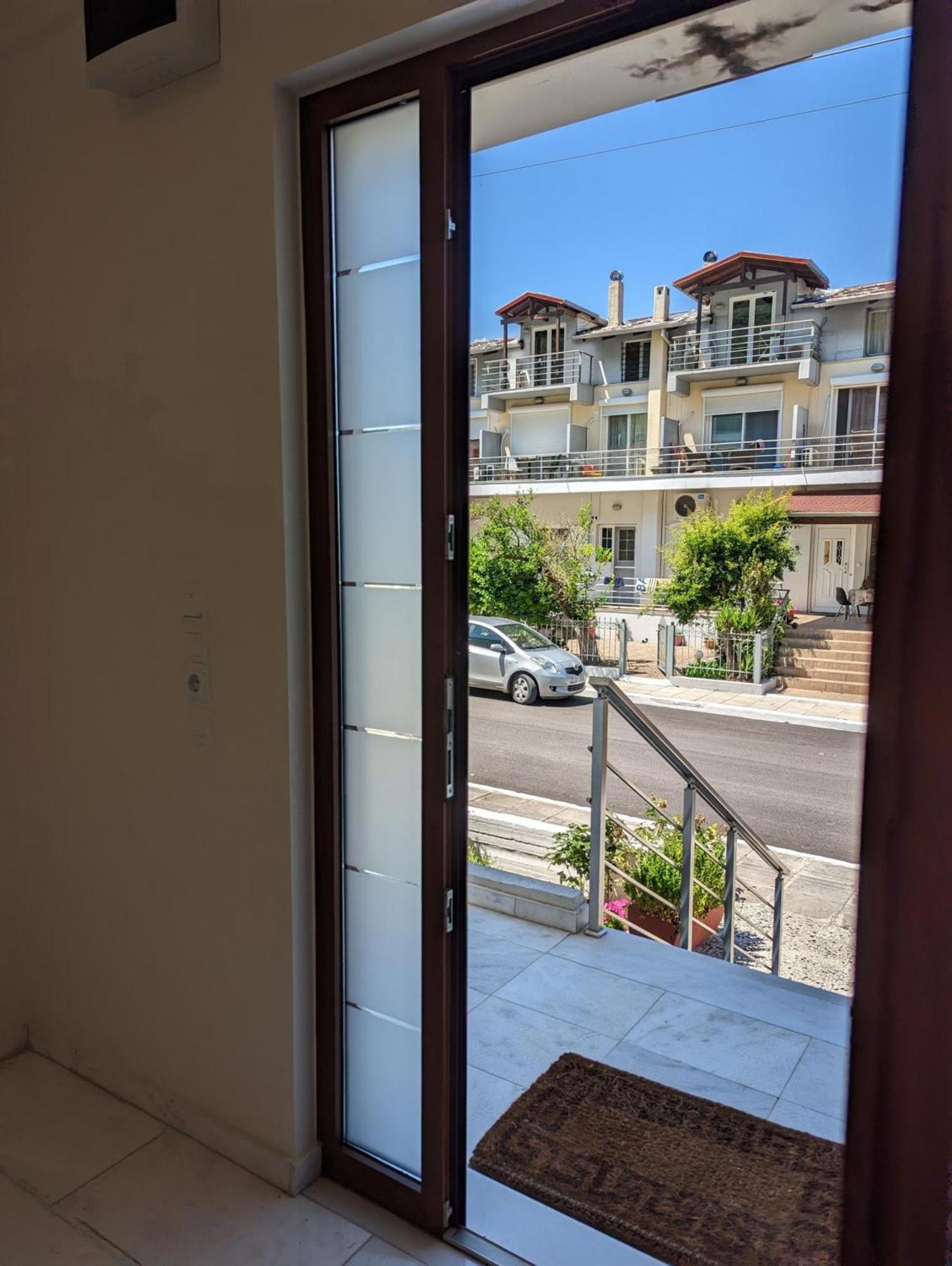 Samaras Apartments In קמנה וורלה מראה חיצוני תמונה